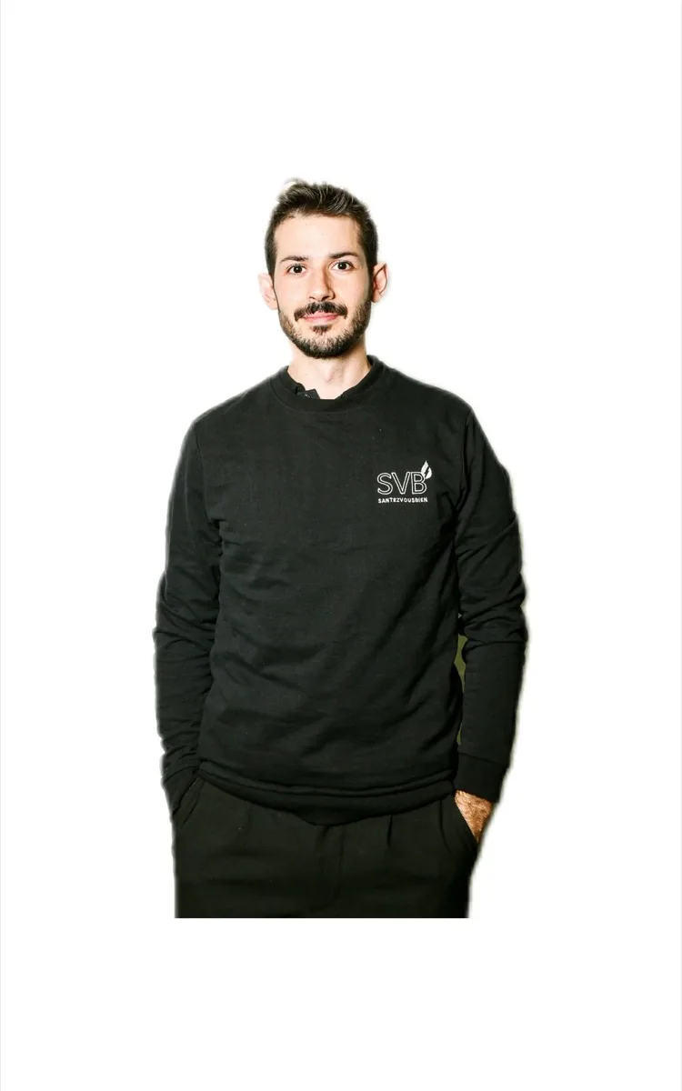 Alan Ollie, ostéopathe au Studio SVB Saint-Ouen