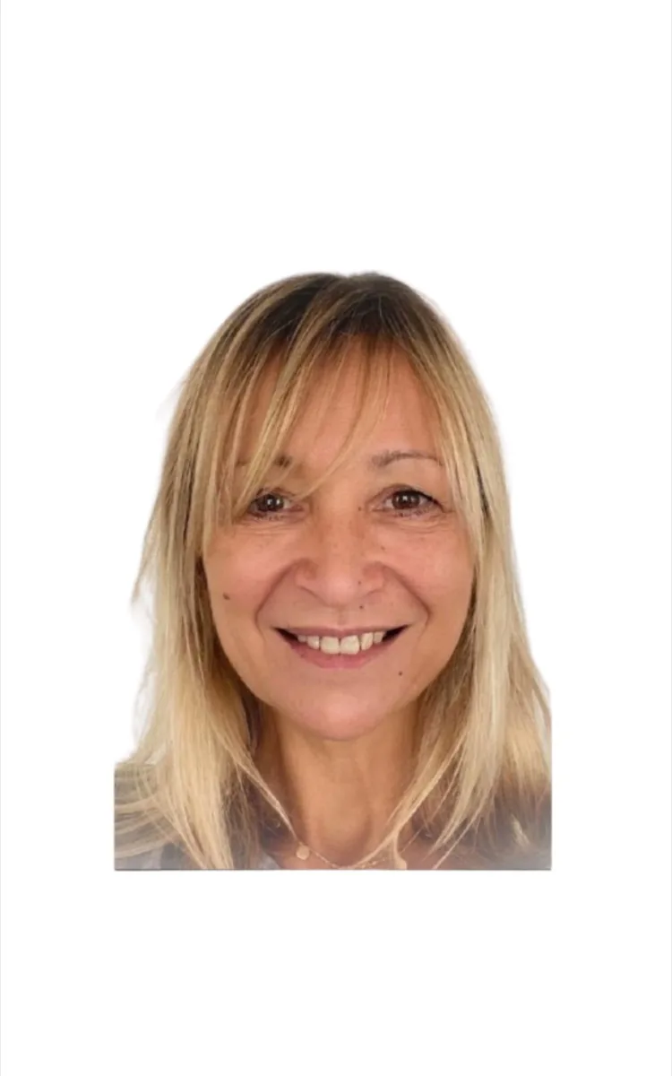 Hélène, réflexologue plantaire au Studio SVB